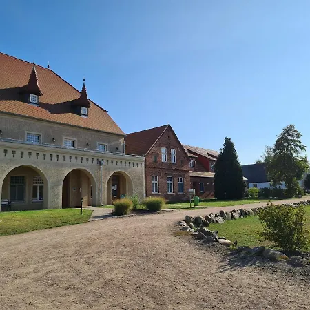 Der Westfluegel Mme Mimi 54 Holiday home Stolpe auf Usedom